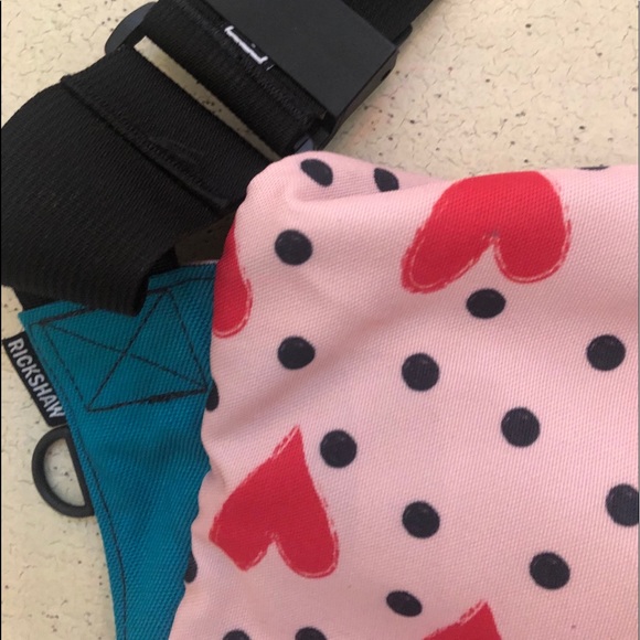 Disney Mickey & Minnie Mouse Messenger Bag - Picture 8 of 8